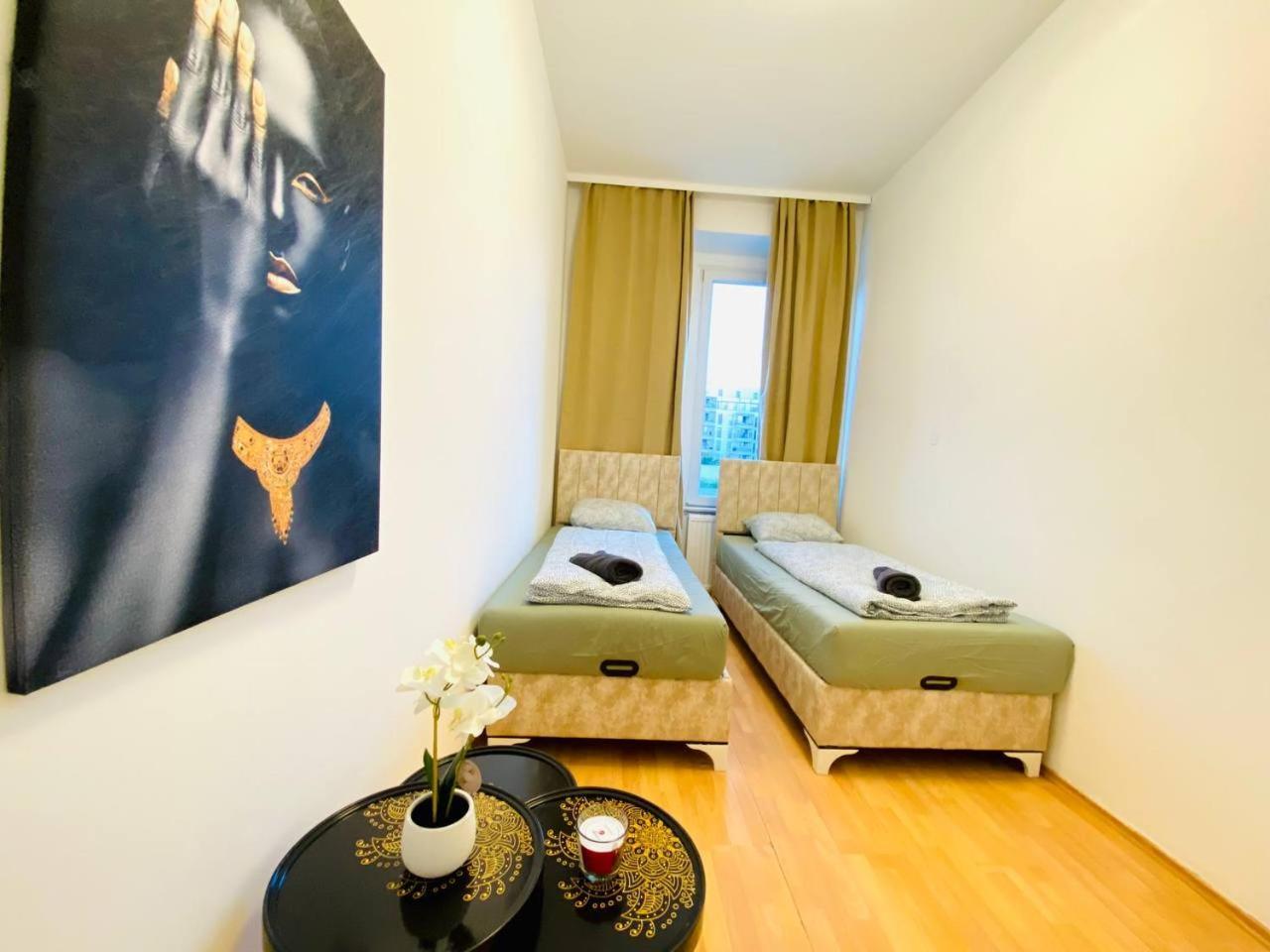 Comfortable Room In The 23Rd District Of Vienna Fr4 외부 사진